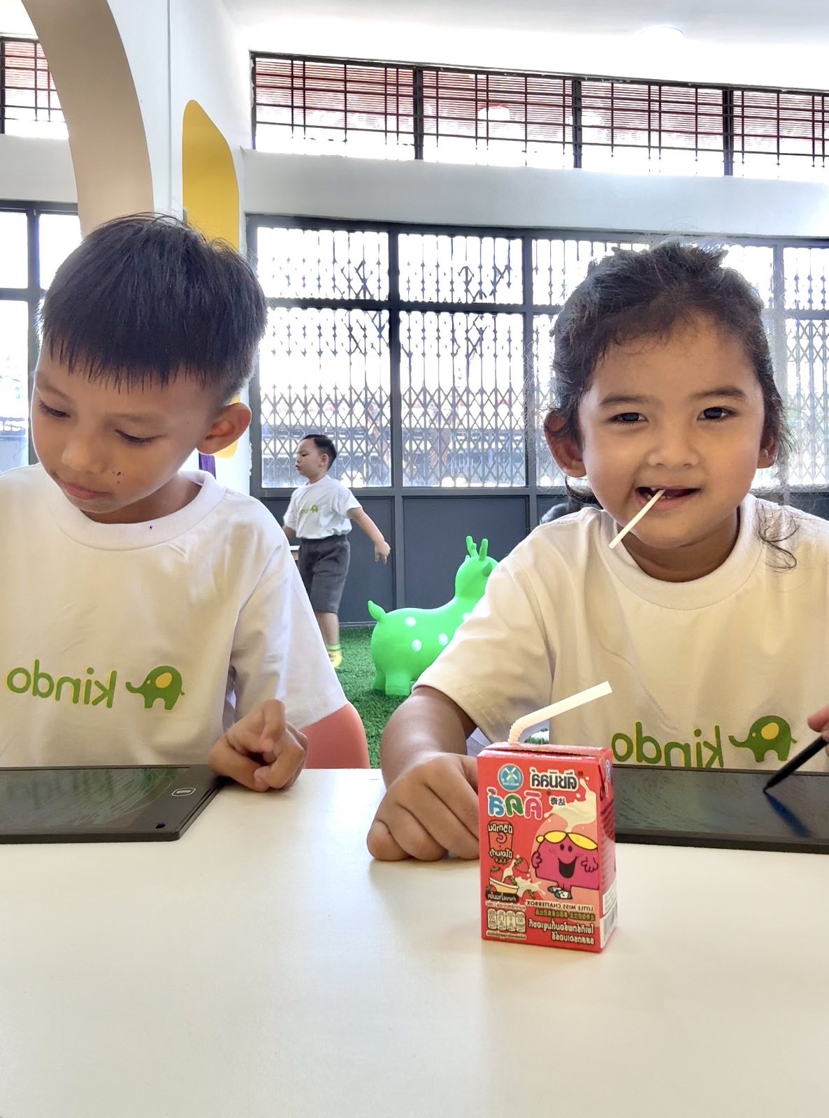 Children learning together